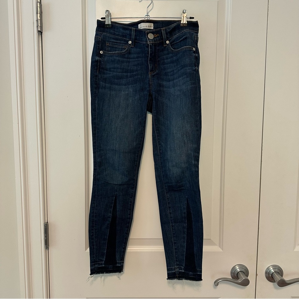 EUC LOFT Dark Blue Modern Skinny Jeans